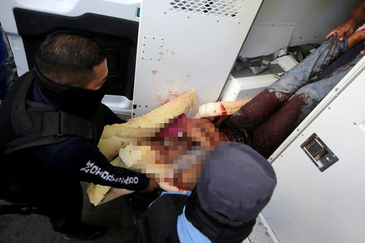 Cezaevinde isyan! Silahlarla ve palalarla ölen kişi sayısı 37 oldu 9