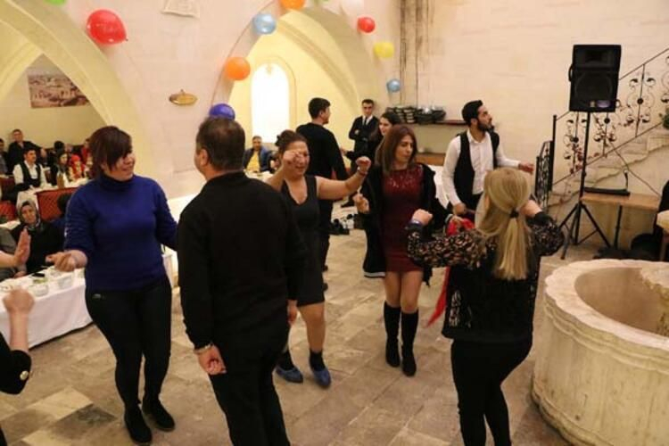 İşte Türkiye'nin birçok yerinden gelen yılbaşı manzaraları... 23