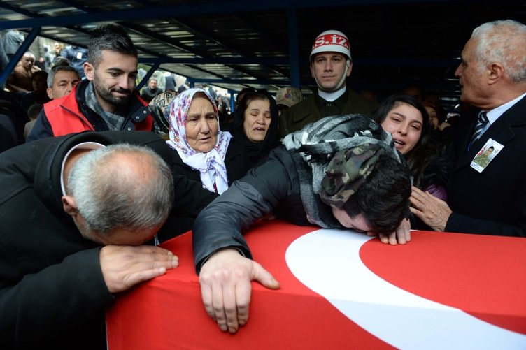 Şehit Berkay IşIk'a acı veda! 1