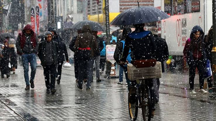 Meteoroloji saat verip uyardı! O saatlerde fırtına,buz ve don geliyor... 1