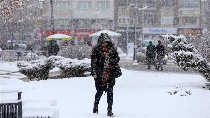 Meteoroloji saat verip uyardı! O saatlerde fırtına,buz ve don geliyor... 6