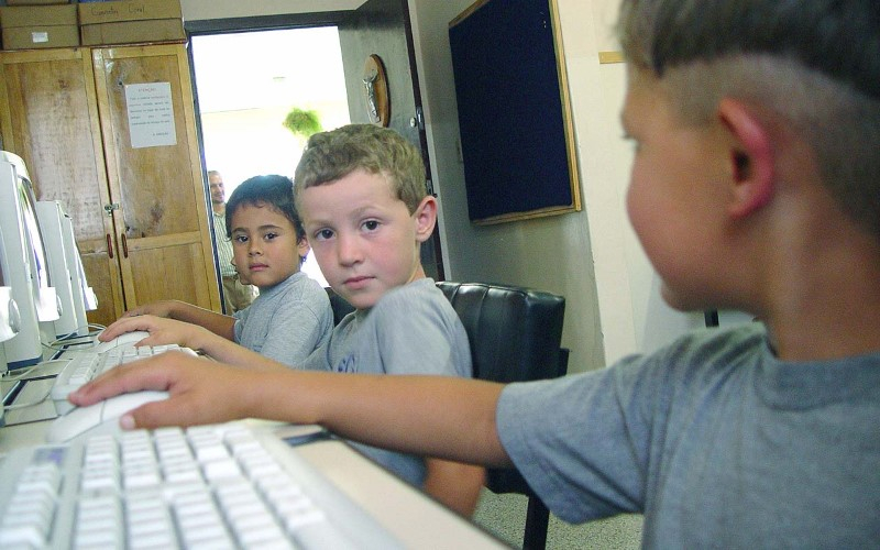 Çocuklarınızı internetteki tehlikelerden uzak tutun! 7