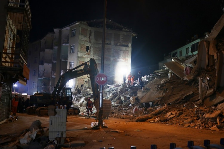 Elazığ depreminde yürek yakan bilanço... 6