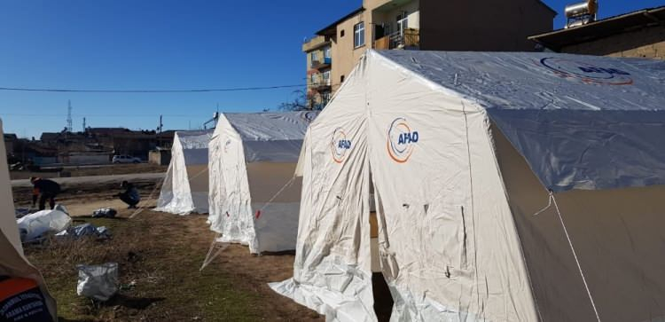 AFAD ve Kızılay'ın Elazığ'da kurduğu çadır kent ilk kez görüntülendi! 12