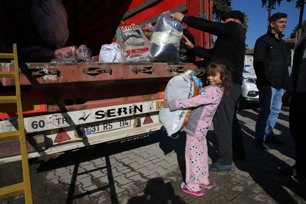 Tüm Türkiye olarak Elazığ için tek yürek olduk! 11