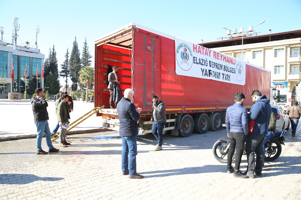 Tüm Türkiye olarak Elazığ için tek yürek olduk! 6