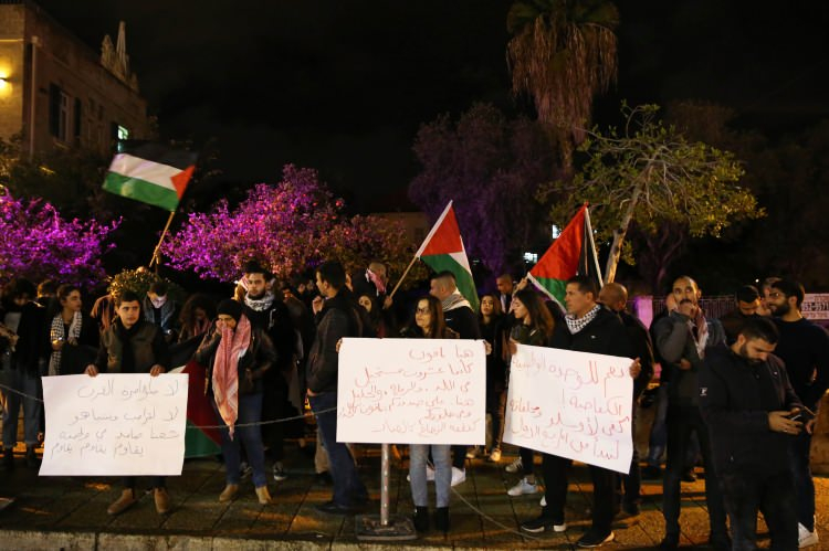 ABD Başkanı Trump'ın sözde Orta Doğu barış planını protesto ettiler 8