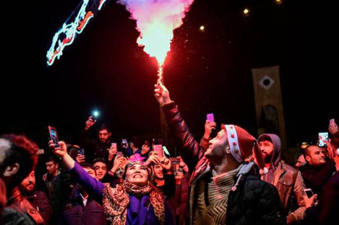 Türkiye 2018'e Nasıl Girdi Çok İlginç Görüntüler 1