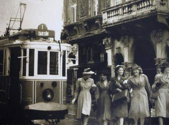 İstanbul'un nostaljik yıllarından kareler 15