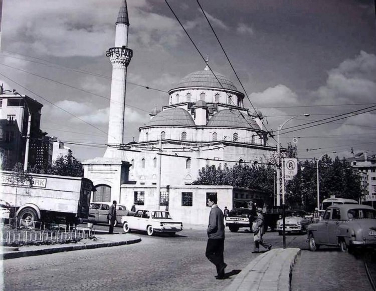 İstanbul'un nostaljik yıllarından kareler 65