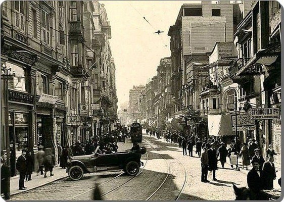 İstanbul'un nostaljik yıllarından kareler 66