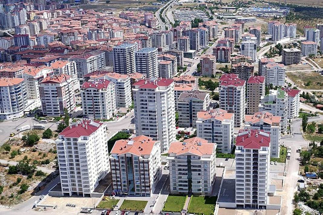 Kiralara gelen zam vatandaşı zorladı! Doğuya göç başladı, bavulunu alan memleketine doğru yol aldı! 1