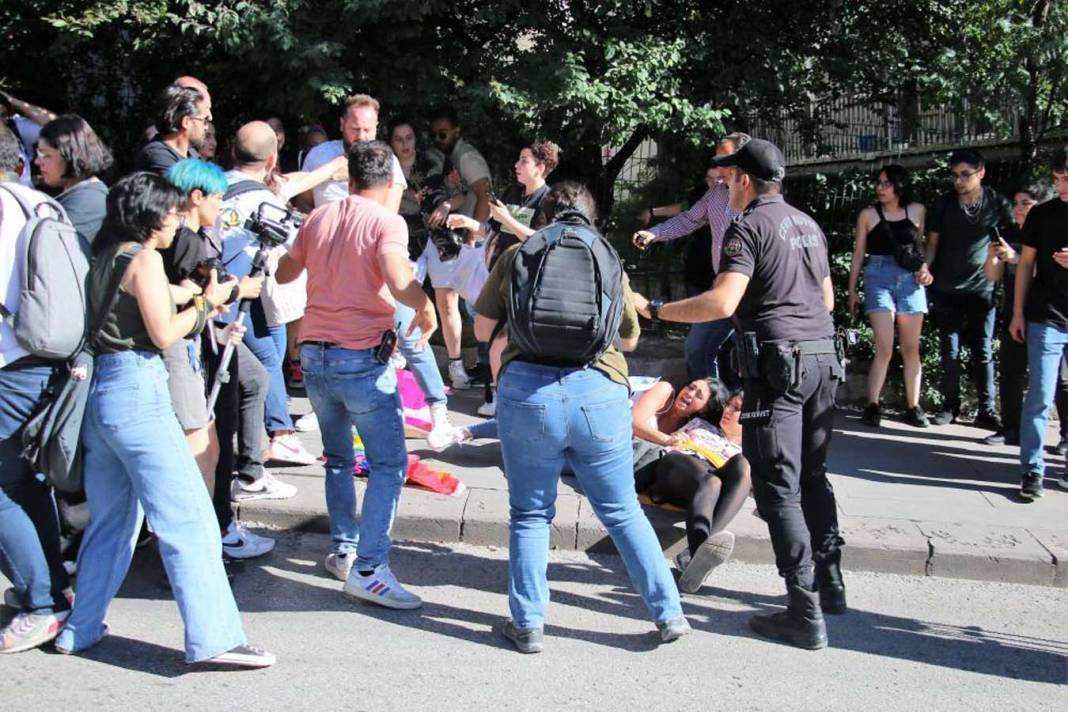 Ankara'da izinsiz LGBT yürüyüşü yapmak istediler! Polis ekipleri müdahale etti 4