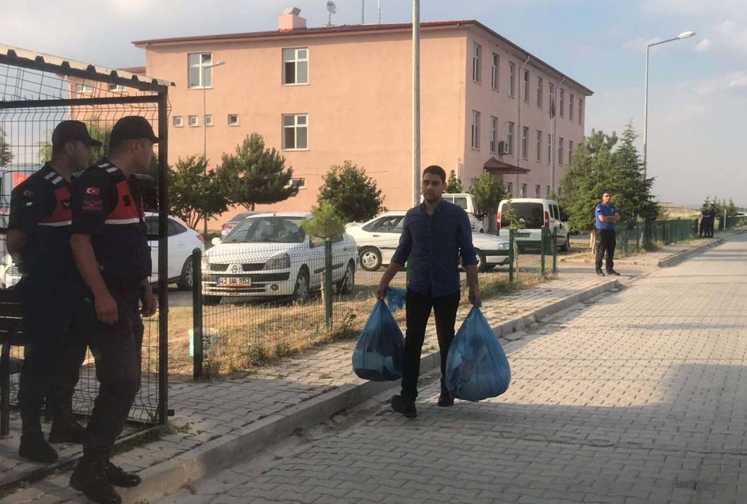 Avukatları mahkeme kararına itiraz etmişti! Kadir Şeker, tahliye edildi! İşte o anlar... 2