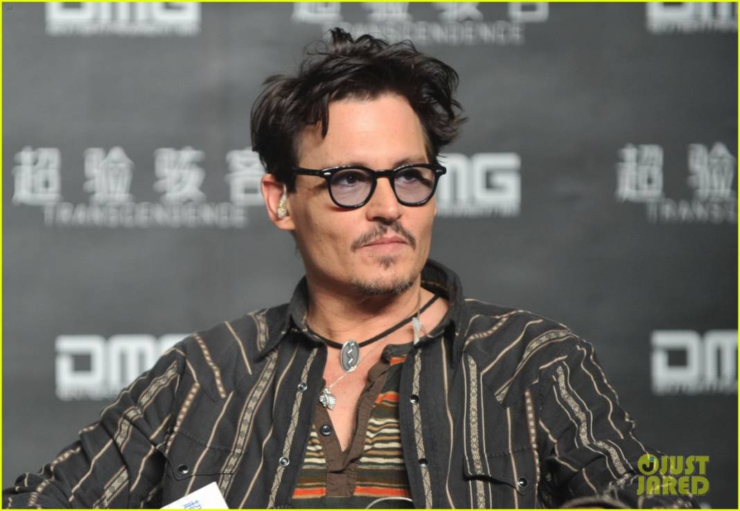 Kesinleşti! Johnny Depp beyaz perdeye geri dönüyor! Karayip Korsanları’nın devamı... 6