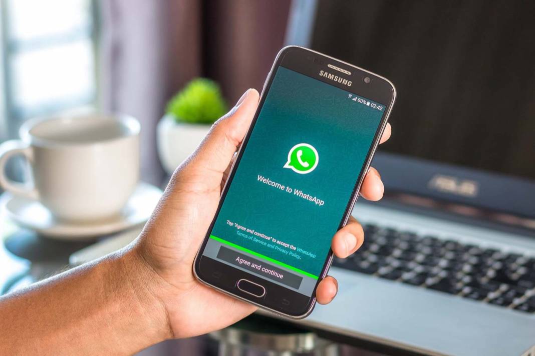 Whatsapp çöktü mü? Mesajlar neden gitmiyor, tek tık kalıyor? 1