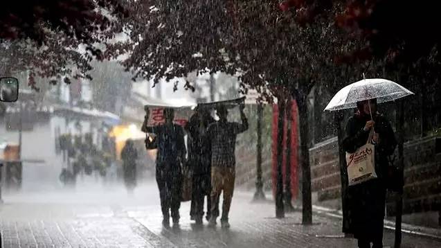 Meteoroloji'den o bölgelere Kuvvetli rüzgar ve sağanak yağış uyarısı, 27 Ekim Cuma bu gün hava durumu nasıl olacak? 2