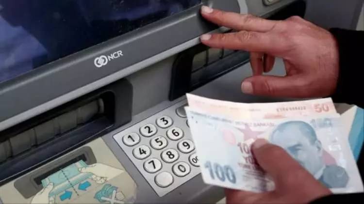 Her yıl milyarlarca liralık kâr açıklayan bankaların ATM oyunu! Kendi paranızı çekemiyorsunuz! 36