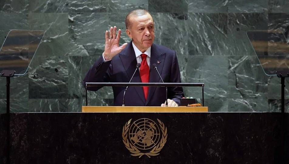 Erdoğan'ın tarihi BM konuşması dünya basını manşetlerine böyle taşındı! 'Erdoğan'ın büyük meydan okuması' 11