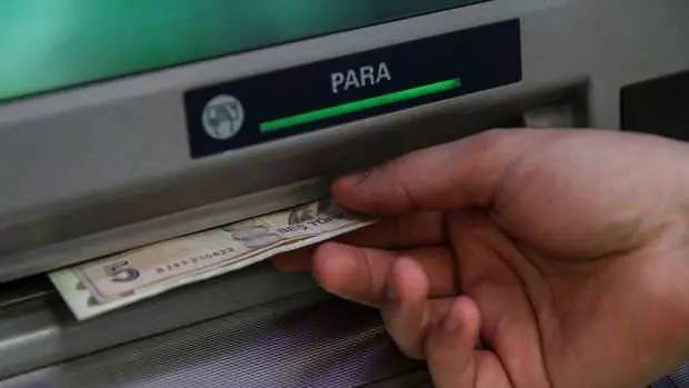 Her yıl milyarlarca liralık kâr açıklayan bankaların ATM oyunu! Kendi paranızı çekemiyorsunuz! 11