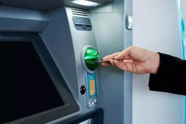 Her yıl milyarlarca liralık kâr açıklayan bankaların ATM oyunu! Kendi paranızı çekemiyorsunuz! 23