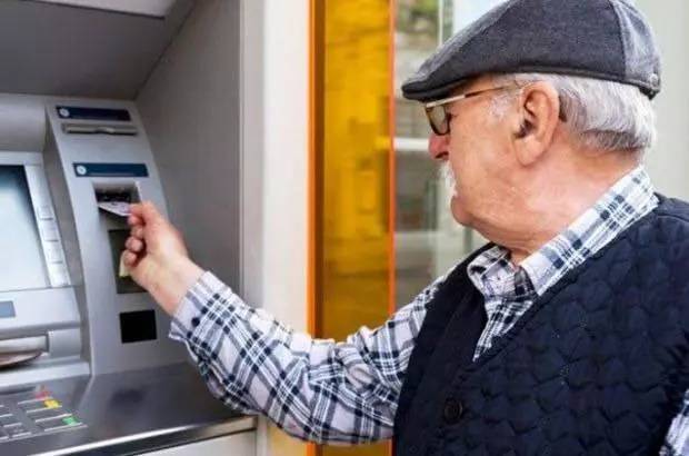 Her yıl milyarlarca liralık kâr açıklayan bankaların ATM oyunu! Kendi paranızı çekemiyorsunuz! 3