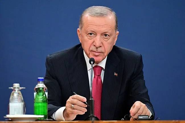 Başkan Erdoğan'dan flaş açıklamalar:Yeni süreçte Genel Başkan Yardımcılarında ve Kabine'de de bazı değişiklikler olabilir 2