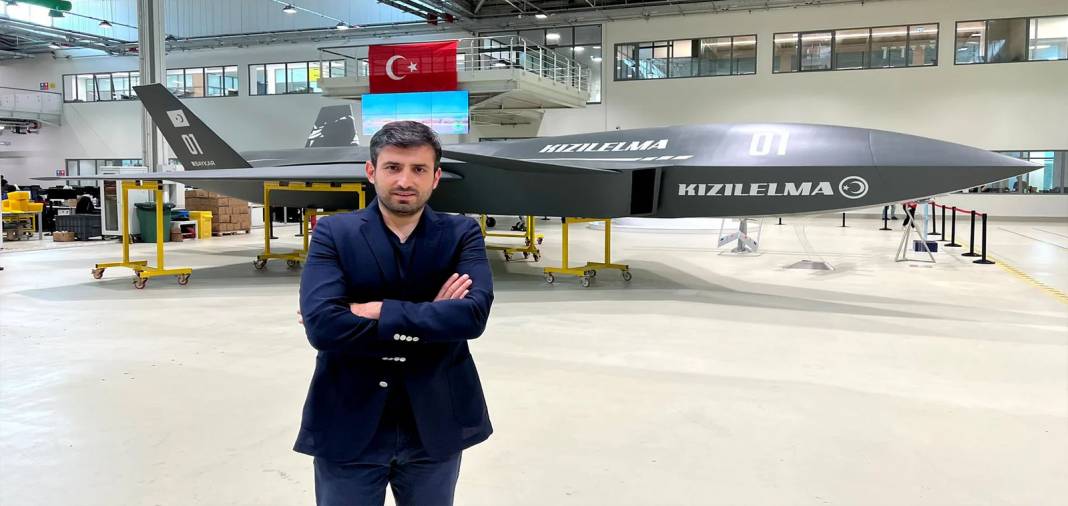 Selçuk Bayraktar'dan dengeleri değiştirecek duyuru! KIZILELMA'nın seri üretim tarihi açıkladı 1