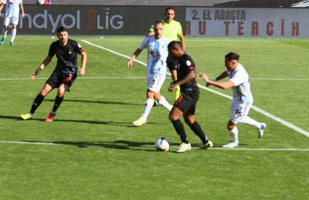 Siltaş Yapı Pendikspor sahasında Erzurumspor ile 0-0 berabere kaldı 9