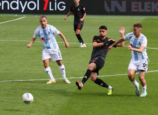 Siltaş Yapı Pendikspor sahasında Erzurumspor ile 0-0 berabere kaldı 6