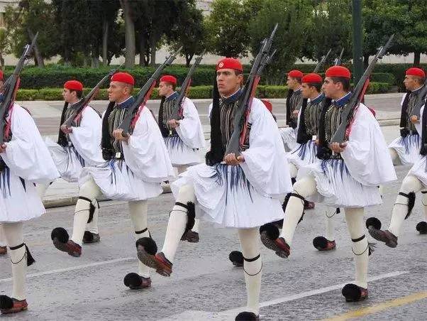 Dünya ülkeleri arasında askeri ordusuna en çok güvenen ülke açıklandı! Türk halkı ordusuna güven konusunda kaçıncı sırada? 13