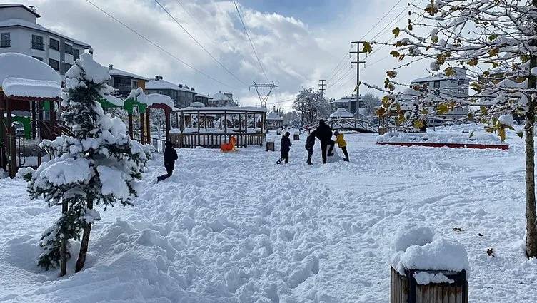 Yarın okullar tatil mi? Valiler peş peşe açıkladı! 25 Kasım Pazartesi bu illerde okullara kar tatili! 16