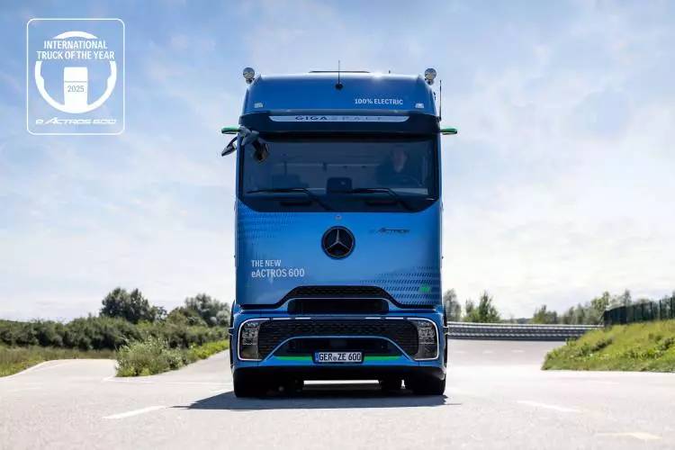 Testleri Türkiye'de gerçekleşmişti! Mercedes eActros 600 üretime elektrikli TIR'ın seri üretimine başlandı 16