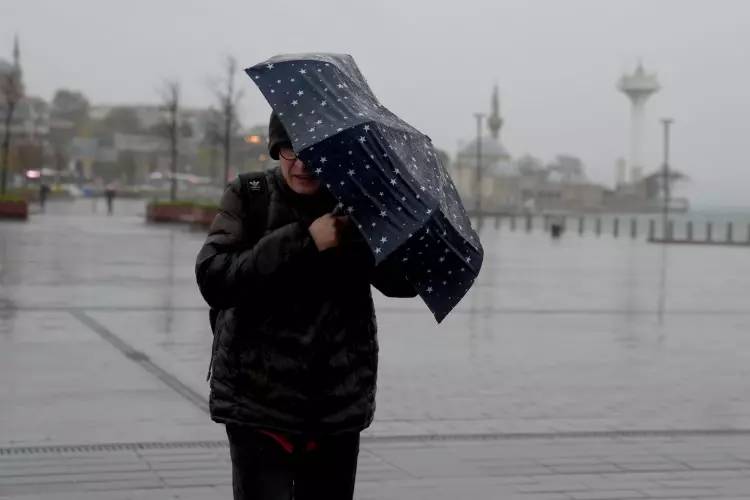 Kar Trakya'dan giriyor! İstanbul dahil 9 ile sarı kod uyarısı! 17