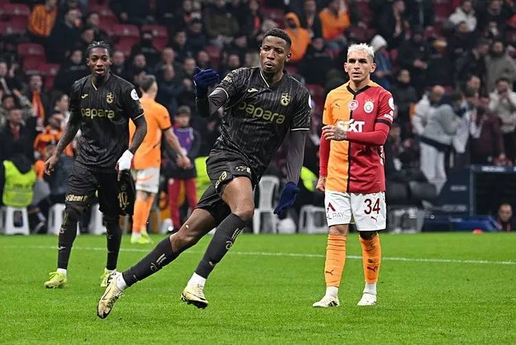 Galatasaray, Trabzonspor derbi sonrası hakem için şok sözler: Gecenin tek kötü unsuru hakemdi 5