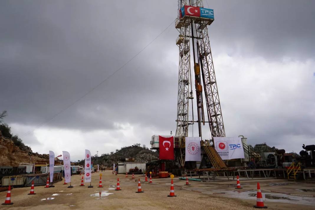 TPAO duyurdu! Gabar'dan petrol fışkırıyor! Günlük üretimde rekor artış 1