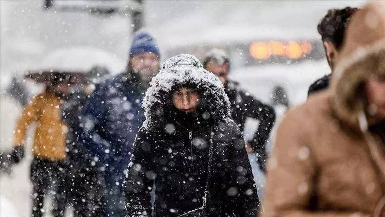 İstanbul'a kar ne zaman yağacak? Uzman isim tarih vererek açıkladı! 1