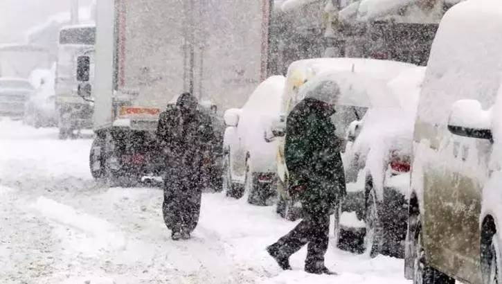 İstanbul'a kar ne zaman yağacak? Uzman isim tarih vererek açıkladı! 2