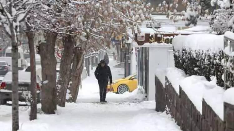 İstanbul'a kar ne zaman yağacak? Uzman isim tarih vererek açıkladı! 6