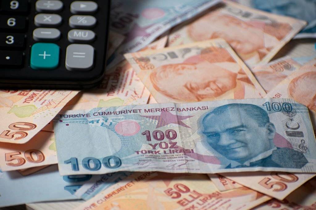 Emeklinin beklediği zam öncesi, bankalarda harekete geçti: İşte, o bankaların güncel emekli promosyon tutarları... 16