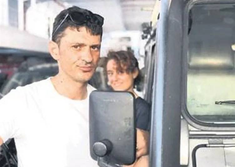 Kadıköy bit pazarında dehşet anları: İtalyan gence 'çok yakışıklısın' deyip bıçakladılar! 14