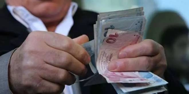 Yarış kızıştı, bankalar emeklilerin peşine düştü! En yüksek promosyon veren banka belli oldu! İşte o liste 4