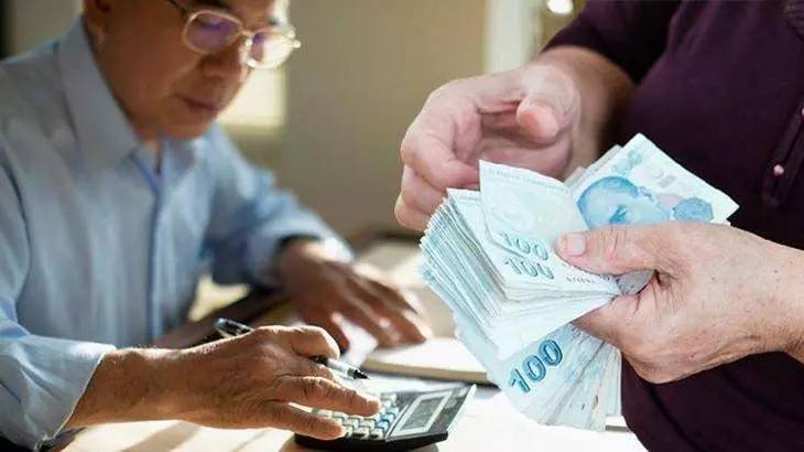 Yarış kızıştı, bankalar emeklilerin peşine düştü! En yüksek promosyon veren banka belli oldu! İşte o liste 19