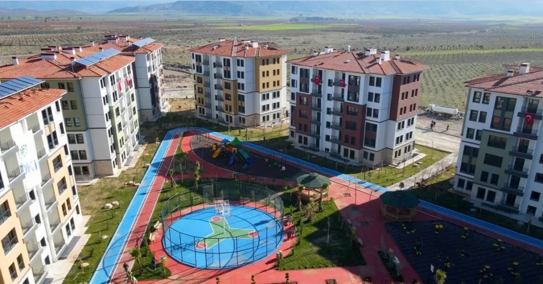 Cumhurbaşkanı Erdoğan talimatı verdi: Evsiz vatandaşlar için yeni konut seferberliği başlıyor! 8