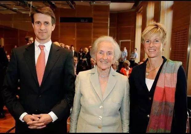 Dünyanın en zengin aileler listesi yayınladı! Listede 3'te Türk zengin ailesi var! 23