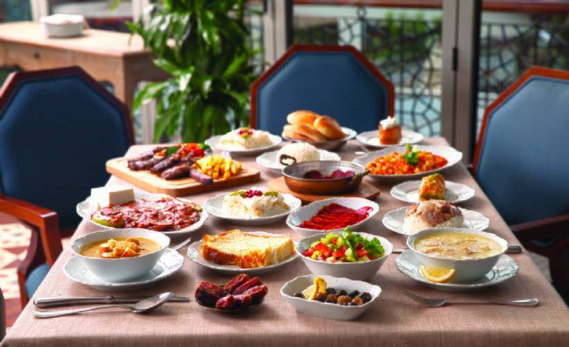 Ramazan'a sayılı günler kaldı: İftar menülerinin fiyatı belli oldu! 5