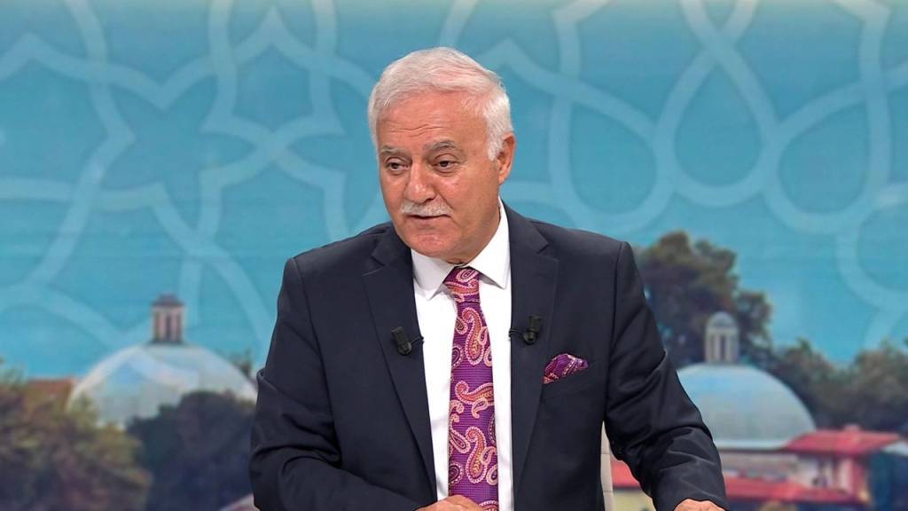 Nihat Hatipoğlu, Kadın konuğun sorusuna dondu kaldı: Yaptırmadan yaşayamam, günah mı? 2