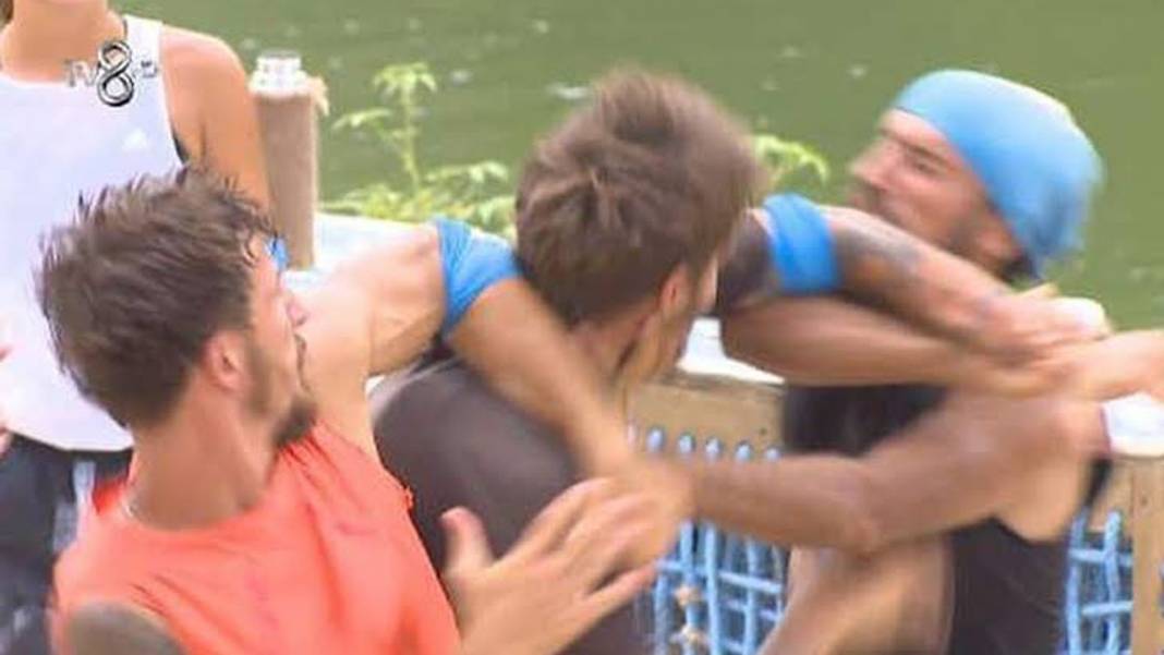 RTÜK'ten Survivor'a okkalı ceza: Şiddeti normalleştirildiği gerekçesiyle tepki çekti... 4