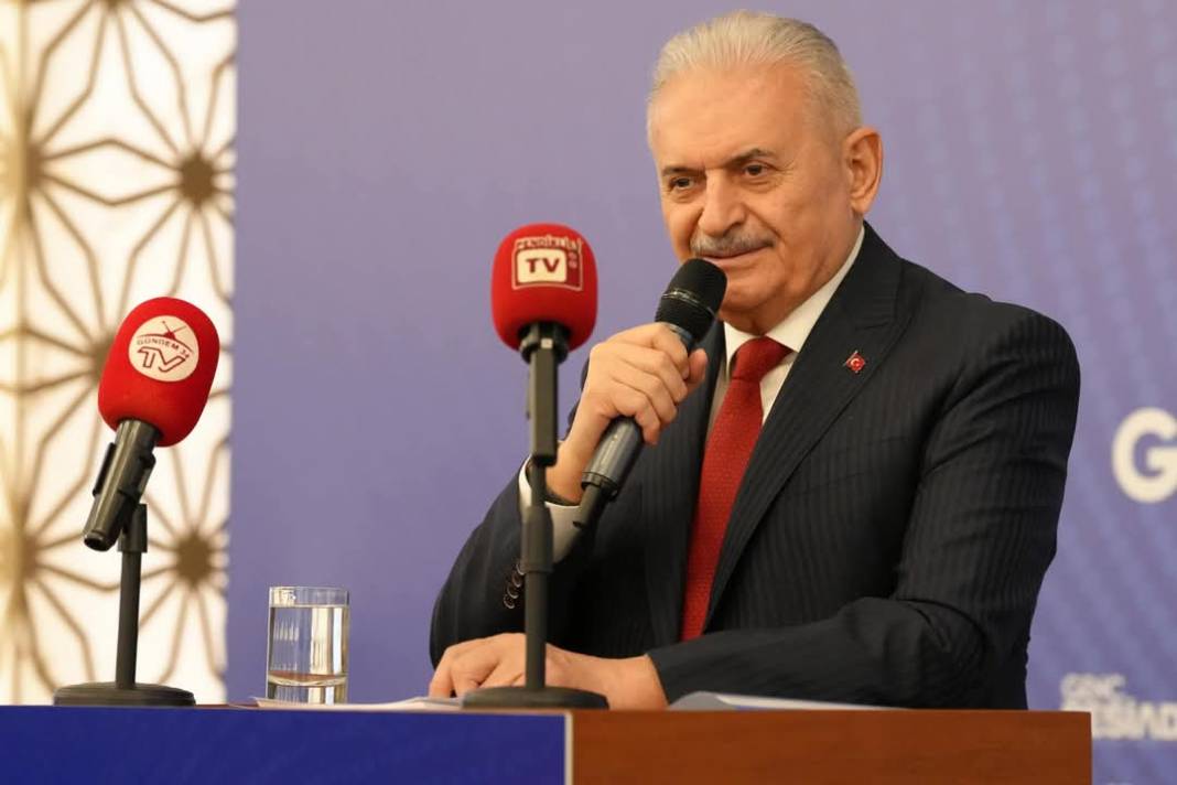 Pendik Böyle bir buluşmayı özlemişti! PESİAD'dan yoğun katılımlı iftar yemeği 6