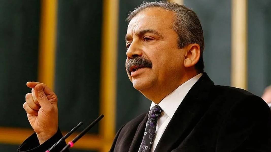 DEM Partili diye herkes onu kürt sanıyordu: Sırrı Süreyya Önder aslen nereli ve kökeni ne? 2